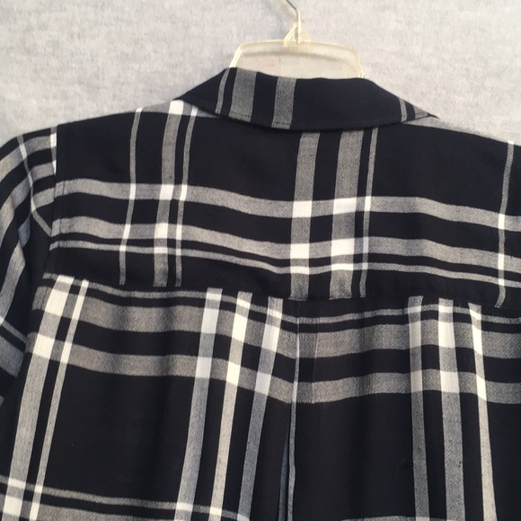 Lucky Brand Soft Cool Woven Lagan Look Shacket with Long Sleeves - Picture 4 of 16